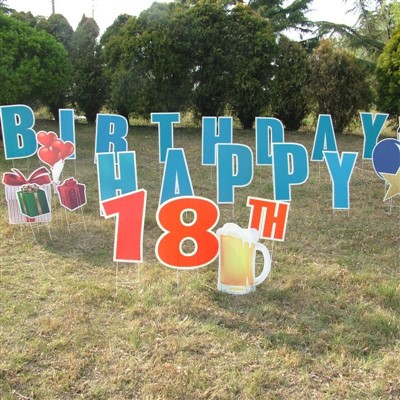 Gofruotas plastikinis gimtadienio kiemo ženklas